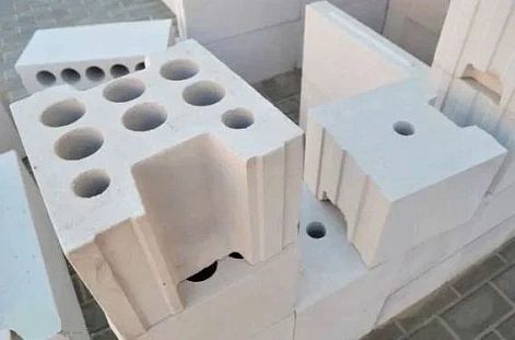 Преимущества использования крупноформатного силикатного блока при строительстве дома
